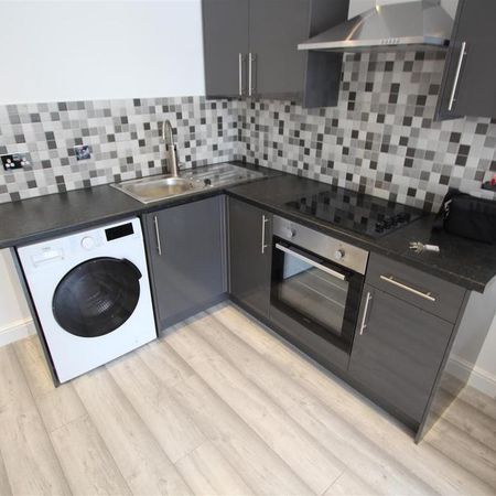 Studio to rent - Photo 3