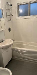 4 1/2 À LOUER - Photo 3