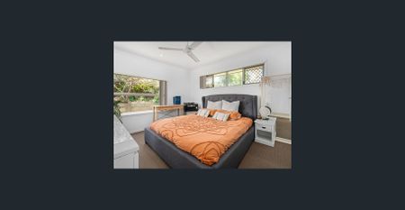 Spacious Family home in the Heart of Mount Cotton - Photo 4