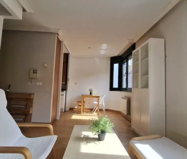 Piso de alquiler en Gijón - Cl Luis Braille, El Natahoyo - Photo 2