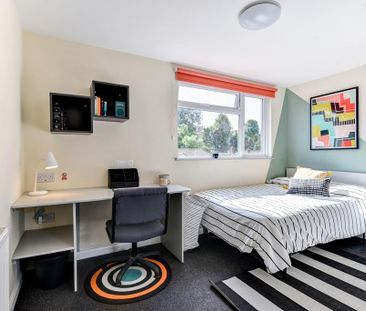 6 bedroom house to rent - Photo 3