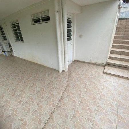 Location Appartement 27m² 2 pièces Fort de france - Photo 3