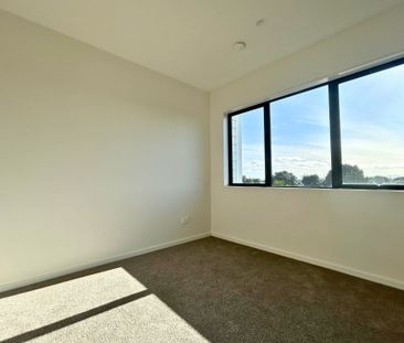 5 Bedrooms on Massey Rd - Photo 6