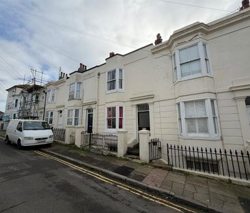 3 bedroom maisonette to rent - Photo 6