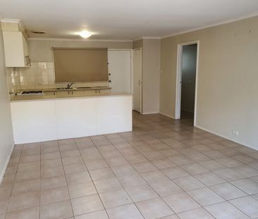 Location! Location! Location! - Photo 4