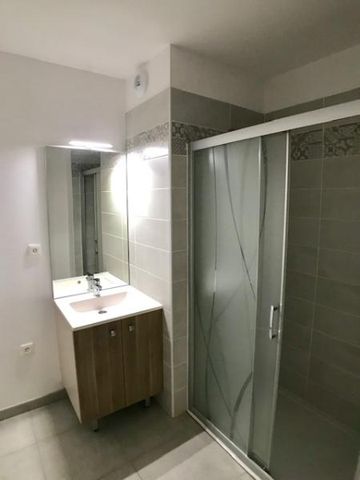 Location Appartement 2 pièces 42m² TOULOUSE 31400 - Photo 4