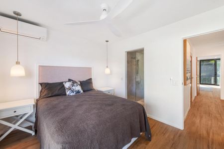 Relaxed Fully Furnished Retreat in Sought-After Sunshine Beach - Photo 3