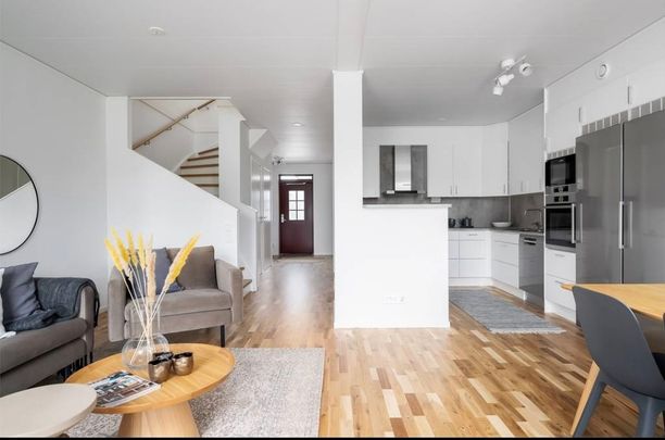 Riggvägen, Nynäshamn - Photo 1