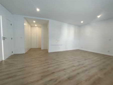 Apartamento T2 em Lisboa - Photo 2
