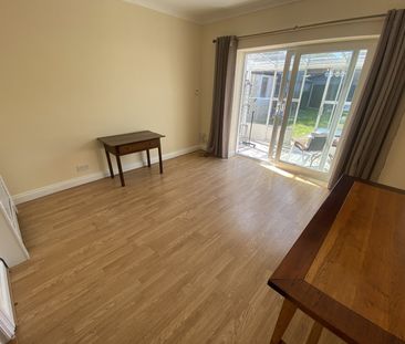 Shelbourne Road, Bournemouth, - Photo 1