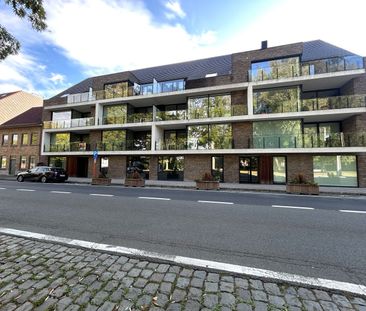 Instapklaar twee-slaapkamerappartement met zicht op stadspark te ce... - Foto 2
