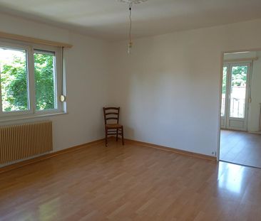 Location Appartement 5 pièces 84m² - Photo 1