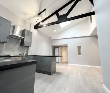 2 Bed Flat, London, E6 - Photo 6