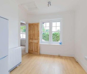 Ray Park Avenue, Maidenhead, SL6 - Photo 5