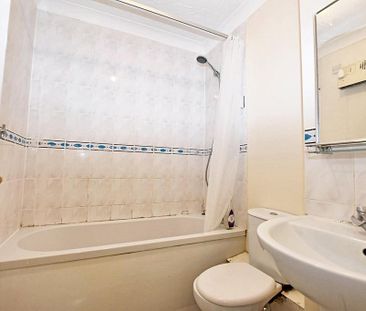 1 bedroom flat to rent - Photo 6