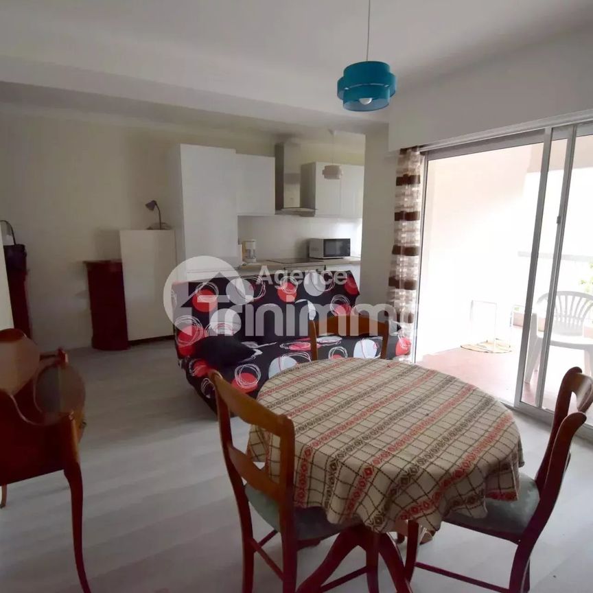 Location Appartement 1 pièce 26m² CANNES 06400 - Photo 1