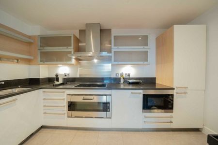 Lensbury Avenue, Fulham, SW6 - Photo 4