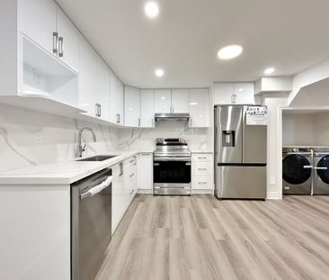 For Lease - 37 Prunella Crescent Unit# Bsmt, East Gwillimbury, Ontario - Photo 2