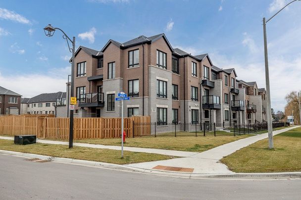 For Lease - 509 Simcoe Road, Bradford West Gwillimbury, Ontario - Photo 1