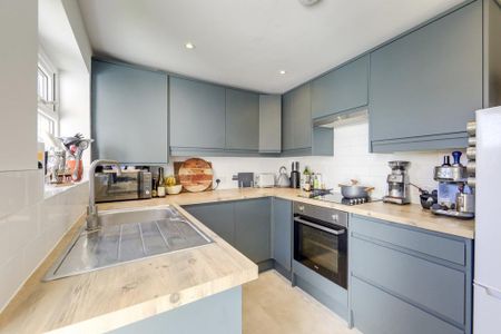 2 bedroom terraced house to rent - Photo 5