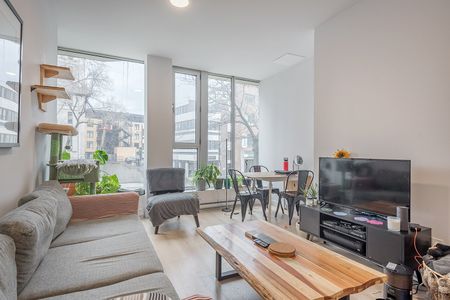 405 Rue Sherbrooke E., Montréal (Le Plateau-Mont-Royal), QC H2L - Photo 2