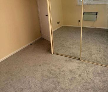 Ware, SG12 - Photo 5