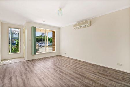 Easy Living in a Central Altona Meadows Location - Photo 3