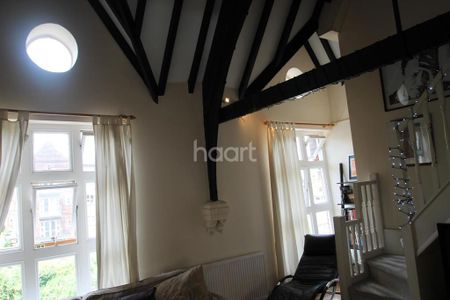 2 bedroom detached house to rent - Photo 2