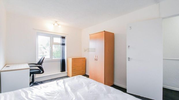 5 bedroom terraced house to rent - Photo 1