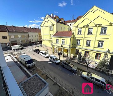 Pronájem bytu 1+kk 34 m2 - Photo 2