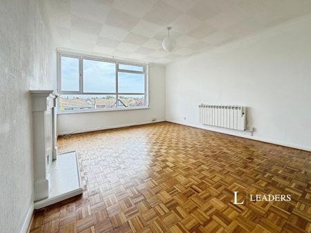 2 bedroom flat to rent - Photo 3
