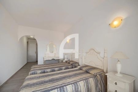 Casa adosada de alquiler en Central Alto, El Faro de Calaburra - Chaparral - Photo 5