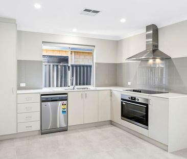 Modern & Low-Maintenance Living in Henley Brook - Photo 4
