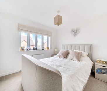 3 bedroom terraced house to rent - Photo 4