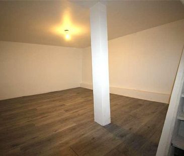 Kent Road, Gravesend, Kent, DA11 - Photo 1