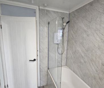 16 Comrie Close, Coventry, Wyken - Photo 2