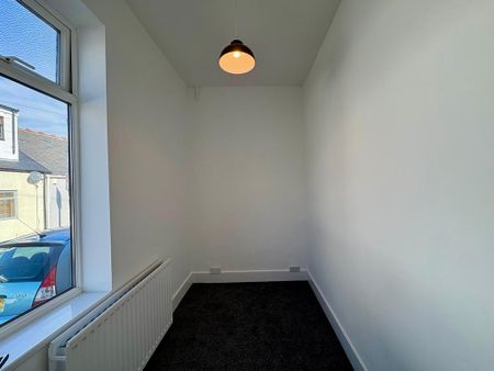 3 bedroom bungalow to rent - Photo 2