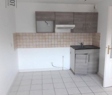 Location appartement rénové 2 pièces 28.88 m² à Cluses (74300) - Photo 1
