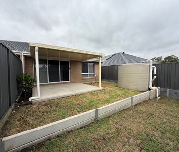 7 Crestwood Road, Thornton - Photo 6