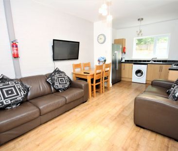 Brackenbury Road, Preston - Photo 2