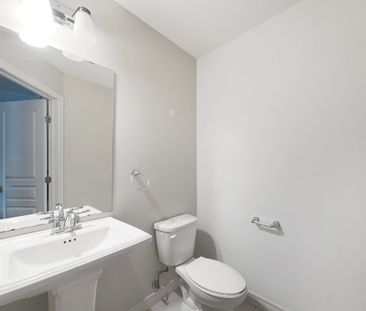 For Lease - 14 Whaley Lane, Hamilton, Ontario - Photo 4