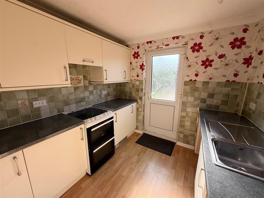 Rutland Crescent, Harworth, DONCASTER - Photo 1