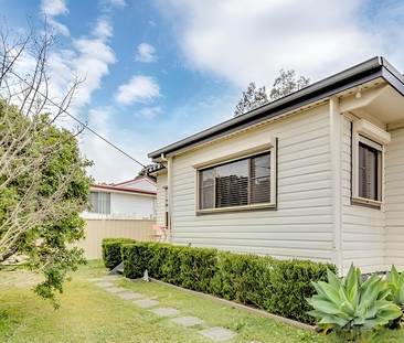 DELIGHTFUL & INVITING - Photo 1