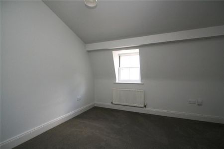 3 bedroom townhouse to rent - Photo 4