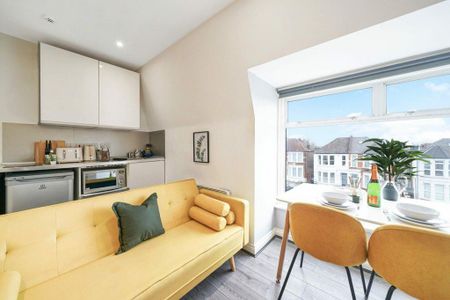 Studio to rent - Photo 5