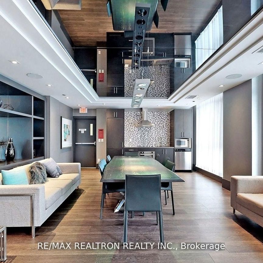 For Lease - 297 College Street Unit# 917, Toronto, Ontario - Photo 1