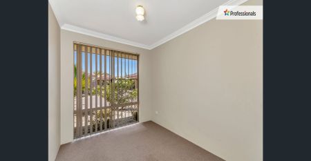 GREAT LOCATION- CLOSE TO WESTFIELD CAROUSEL - Photo 5