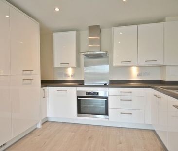 Fleming Place, Bracknell, RG12 - Photo 4