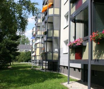 3-Raum-Wohnung im Erdgeschoss mit Balkon auf dem Sonnenberg - Photo 1