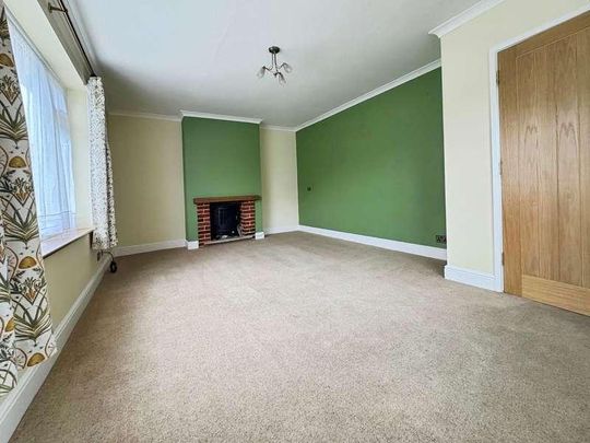 Beech Grove, Warminster, BA12 - Photo 1